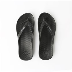 Cheeki Men Thong Black Size 9